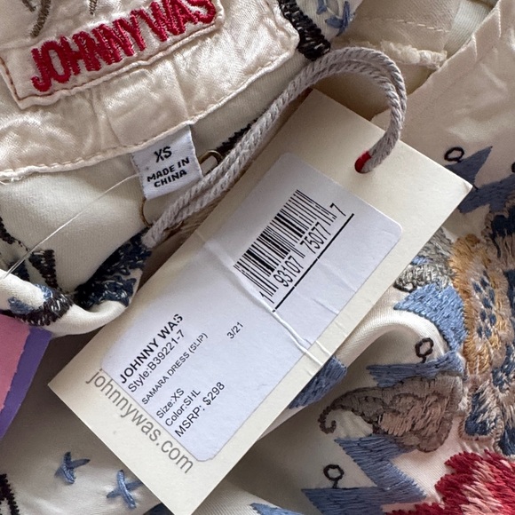 Johnny Was SAMARA 2 pieces Cream and Blue Embroidered Dress - Picture 7 of 8